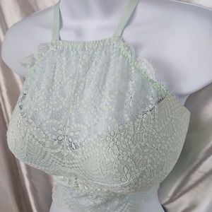 PINK Push-Up Pigeonnant Bra
